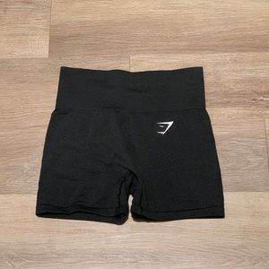 Gymshark Vital Seamless Shorts • Black
